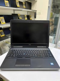 ديل 7520 • i7 الجيل 7 • كارت Quadro 4GB