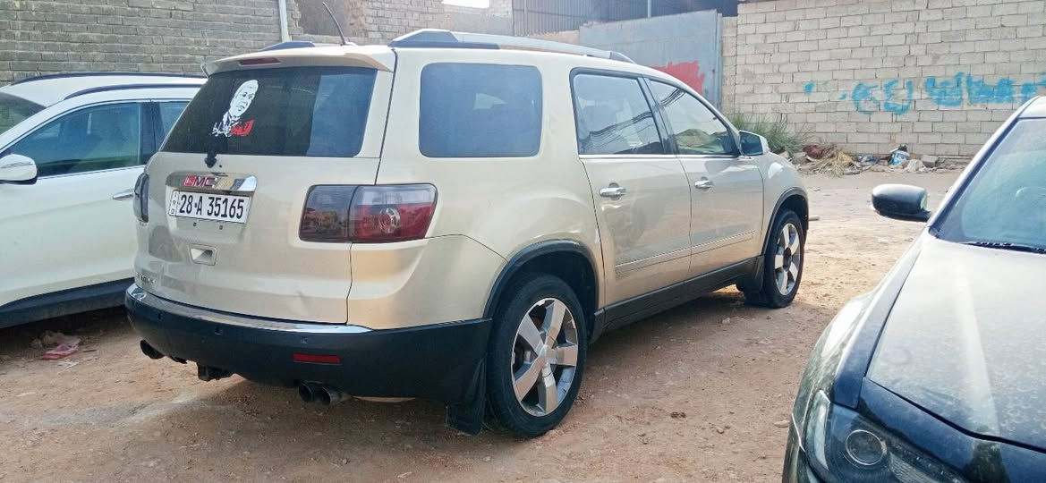 الاخوة في معارض النجف الاشرف 🌲🌲 جمعة مباركة عليكم 🌲
شعدكم سيارات 🚗🚗🚗🚗 مراوس بهاي السياره 
اكاديا موديل 12 رقم نجف انكليزي مشروع وطني تحويل مباشر 
وارد امريكي ضررها موضح بالسنوار 🖥️ موجود مع الصور 
كير ومحرك 6 سلندر كشنات منفصلة سياحيه جلد جنطة شفط 
سعره 86 🌲 موجودة بالنجف... ***********

