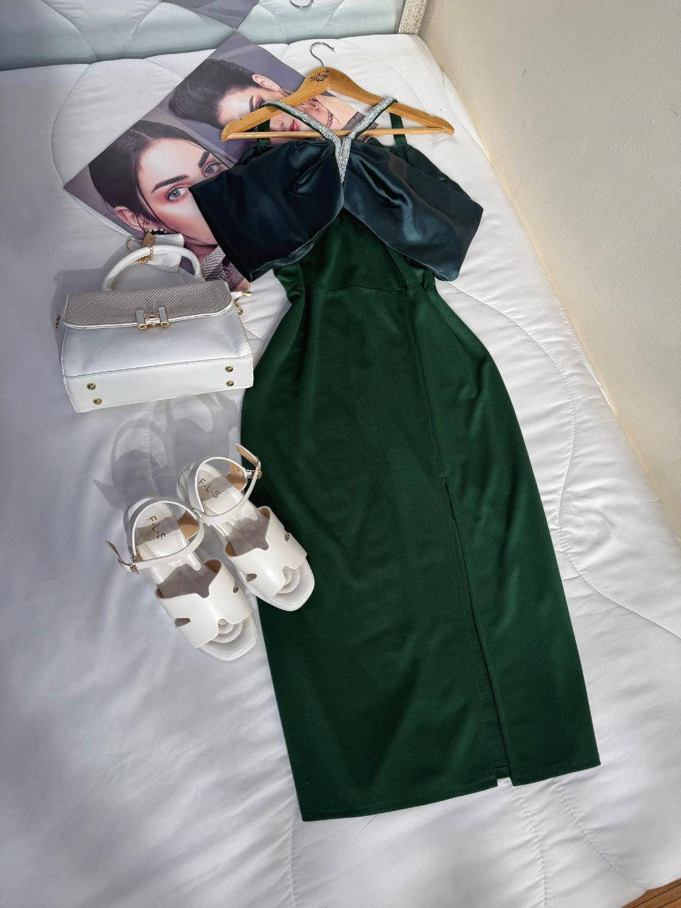 فستان مناسبات❤‍🩹
السعر 18 الف 
خامة سكوب كريب
38-40-42-44-46

متوفر توصيل


**إذا كنت صاحب هذا الإعلان وتريد حذفه لأي سبب، رجاءا أرسل رسالة إلى الدعم الفني**