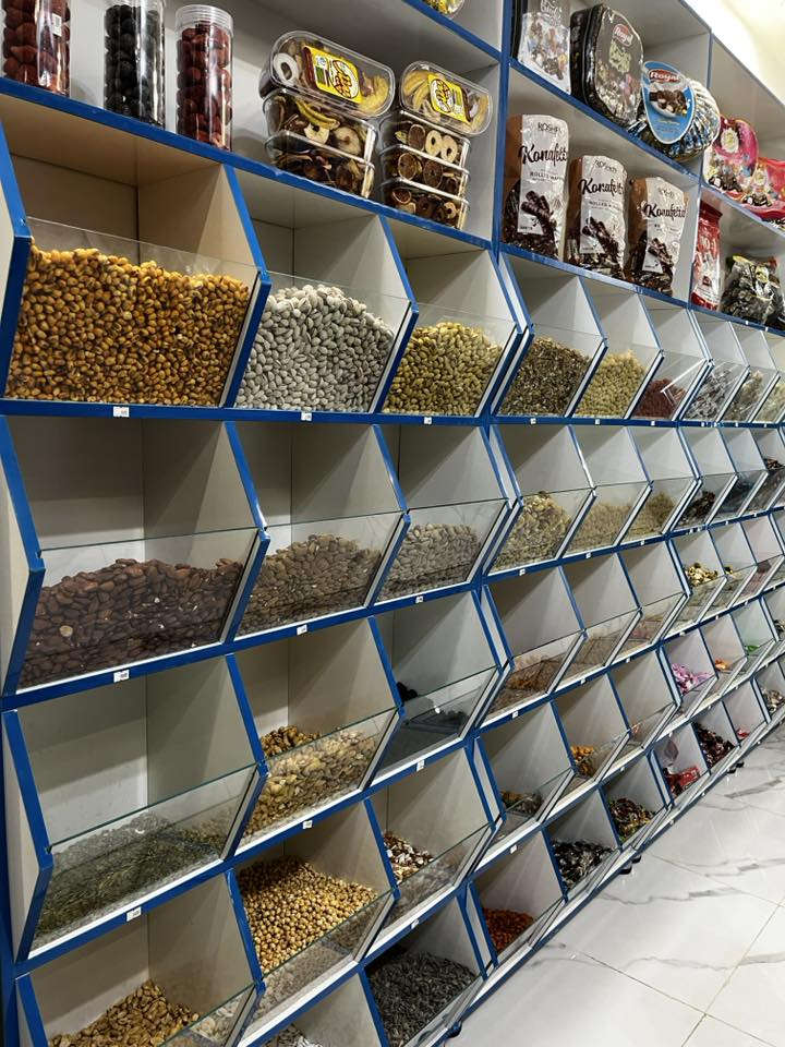 السلام عليكم
محل كرزات للبيع بسبب عدم التفرغ 
موقع المحل الاسكان شارع مستشفى الطفل
رقم الهاتف ***********
