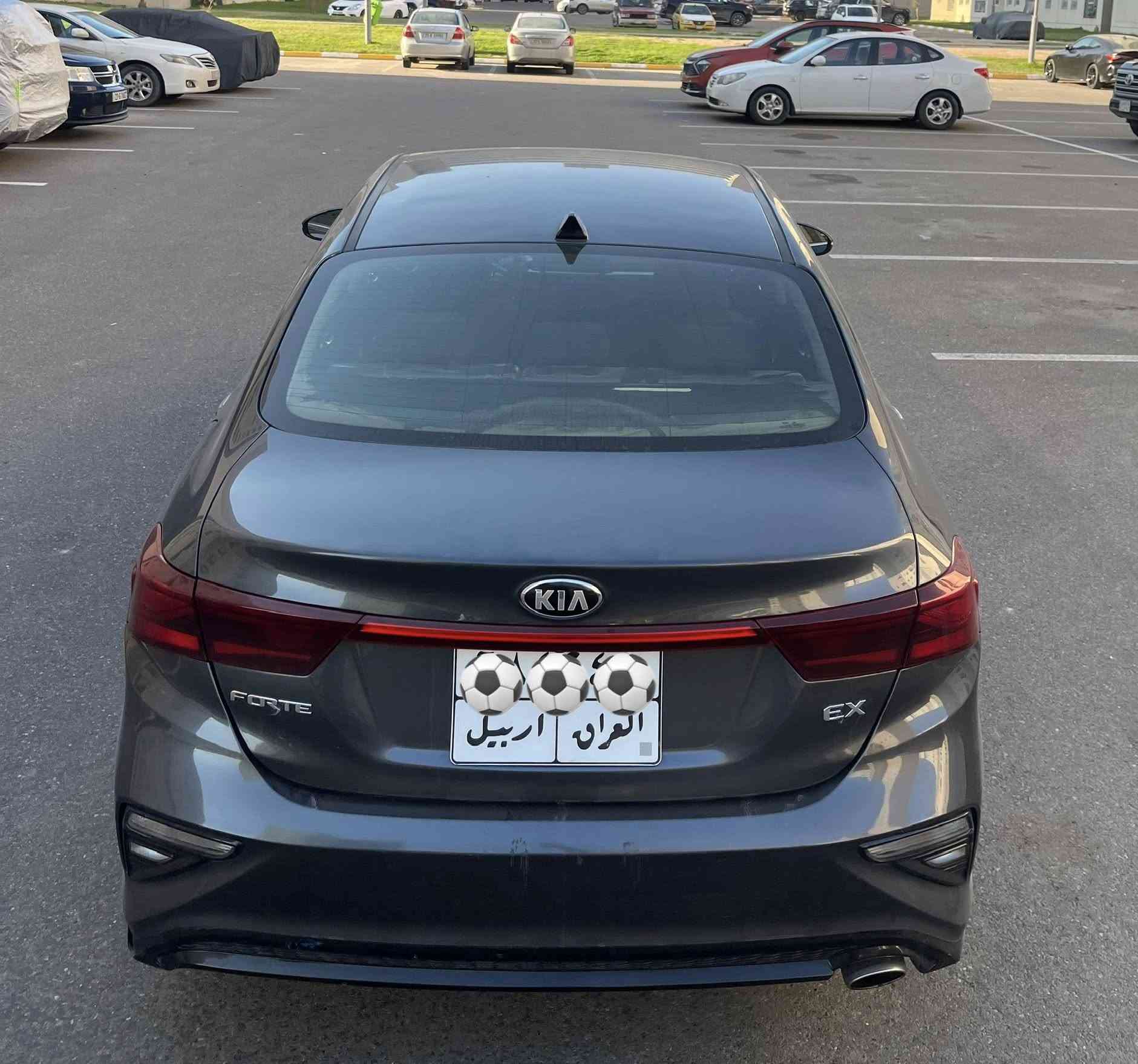 فورتي ٢٠١٩ ex وارد امريكي حادثها بنيد وجاملغ بدون دواخل  محرك دوش ٢٠٠٠ مواصفات ex معروفة السعر ١٢٠ ورقة 
رقم الهاتف : ***********
