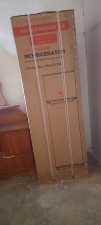 ثلاجة • للبيع