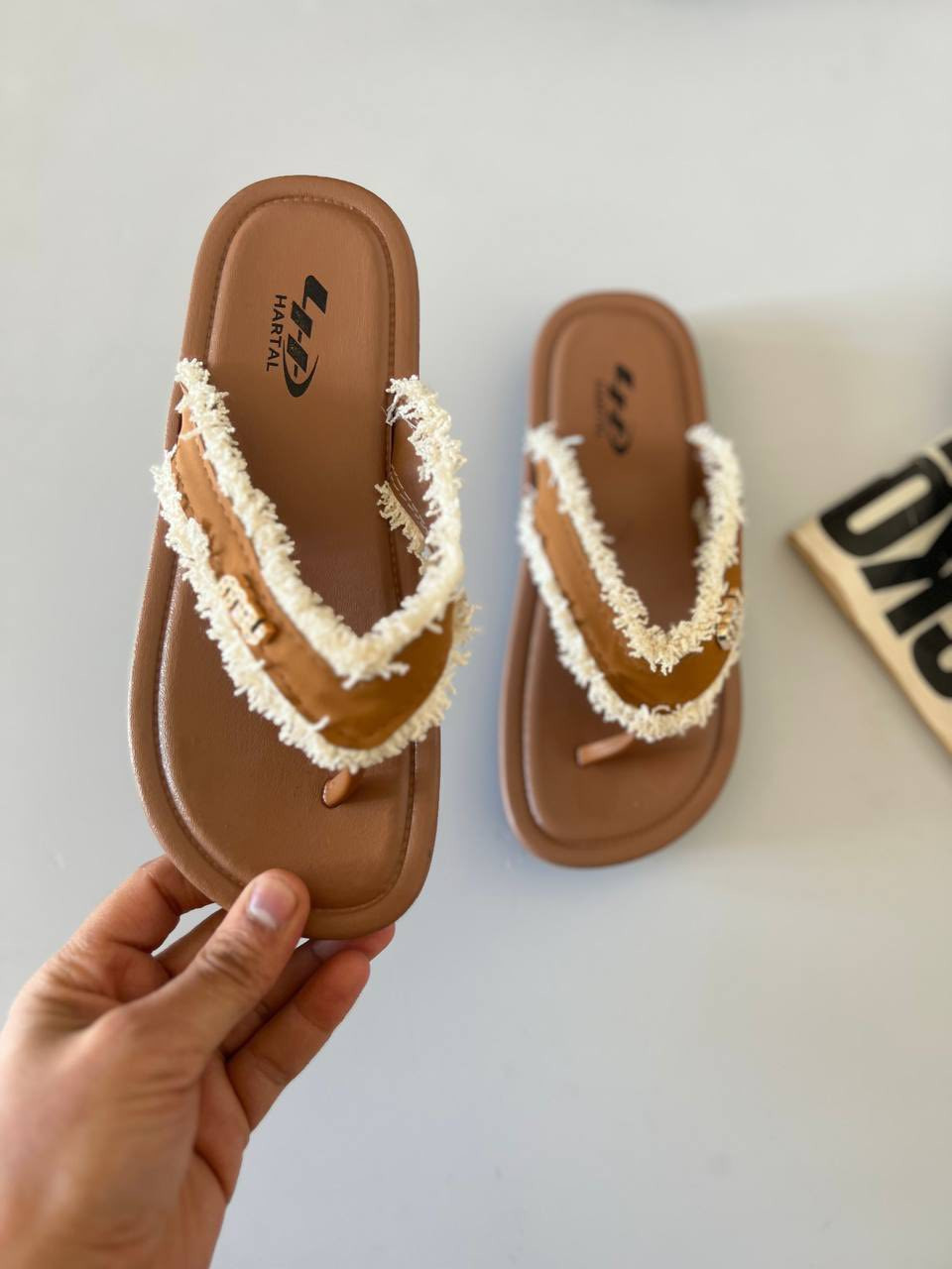 سلبر كشخه 🙂‍↔️🔥🔥يجنن 
قياس من ٣٧ لى ٤١ 
السعر ٨ فقط 🔥🔥
كميه قليله ❌❌


**إذا كنت صاحب هذا الإعلان وتريد حذفه لأي سبب، رجاءا أرسل رسالة إلى الدعم الفني**