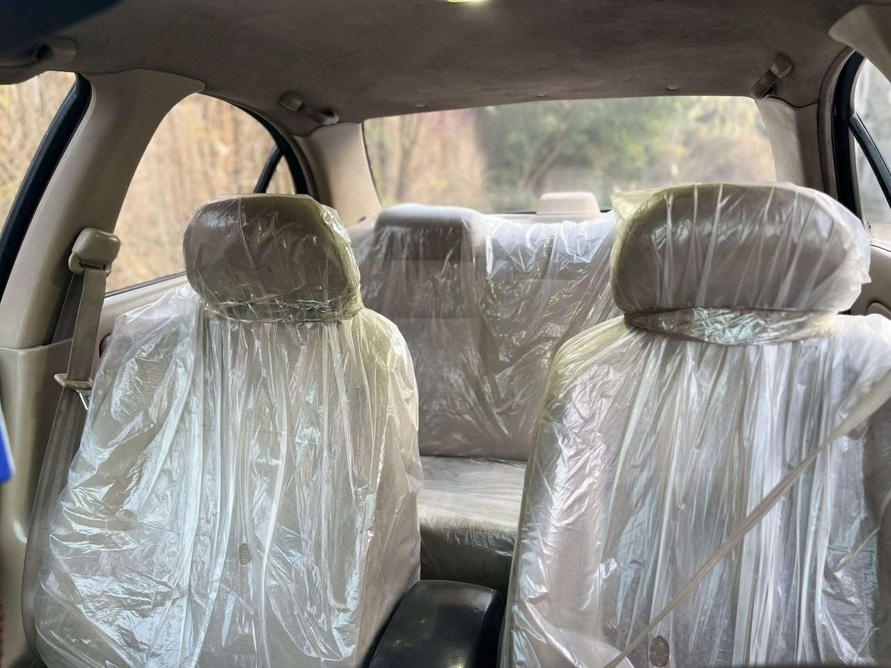 سلام عليكم نيسان سني كوري  مديل 12 محرك جان 1600 سويته  محرك 1800ياباني   جديد كير جديد بدون حادث بس شويه صبغ مثل ما موضح بل سونار    احمر معجون وصبغ و الاخضر بس صبغ رش 
تبريد شغال حداديه 90 بل 100 سياره كلش نضيفه 
مكاني كربلاء السفسار تصل على الرقم ***********
سعره120 وبيه مجال 
‭0772 929 8657‬
