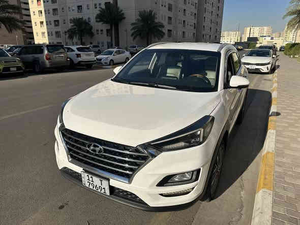 توسان 2020 خليجي كوري
-----مواصفات-----

1- محرك 2000 دوش 

2- بصمة باب + تشغيل 

3- كشنات جلد 

4- مري شفط

5- شاحن وايرليس

6- شاشه اندرويد 

7- تحكمات ستيرن 

8- كامره دواره 

9- لايت بلادي زينون 5 عدسات 

10- كشنات كهرباء 

11- تبريد قطعتين

12- لدات امامي + اشاير مري + اشاري ليد بالدعاميه

13- نظام ترحيب عند الدخول

14- بصمتين

15- سايد بريك بالرجل

( واكو بعد مواصفات معروفه بالتوسان

سنويه مشروع وطني 

السيارة كلها بلادي فقط امبدل تخم تاير وبلكات ودسكات فقط 

السعر220 وبيها مجال 

رقم الهاتف (*********** ) موجود واتساب
