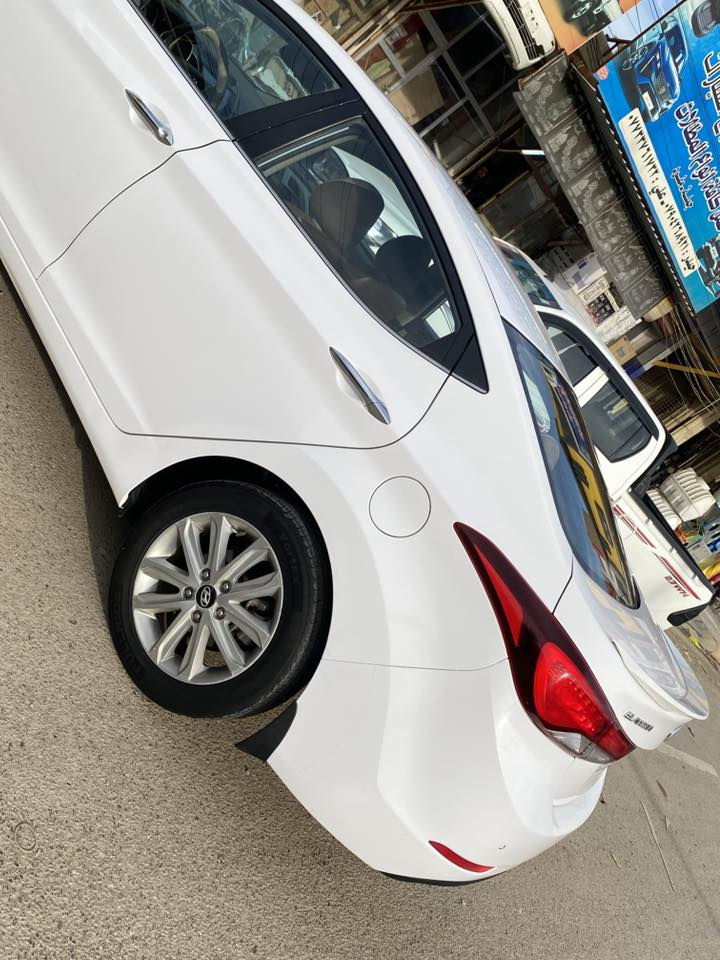 سلام عليكم النترا للبيع
موديل 2015خليجي رقم بغداد 

تحويل ثاني يوم مكفولة محرك وكير وصدر فقط كم ملاحظة بسيطة بيه ماشيه160

السعر(132)وبيه مجال

رقم الهاتف ‭***********‬
