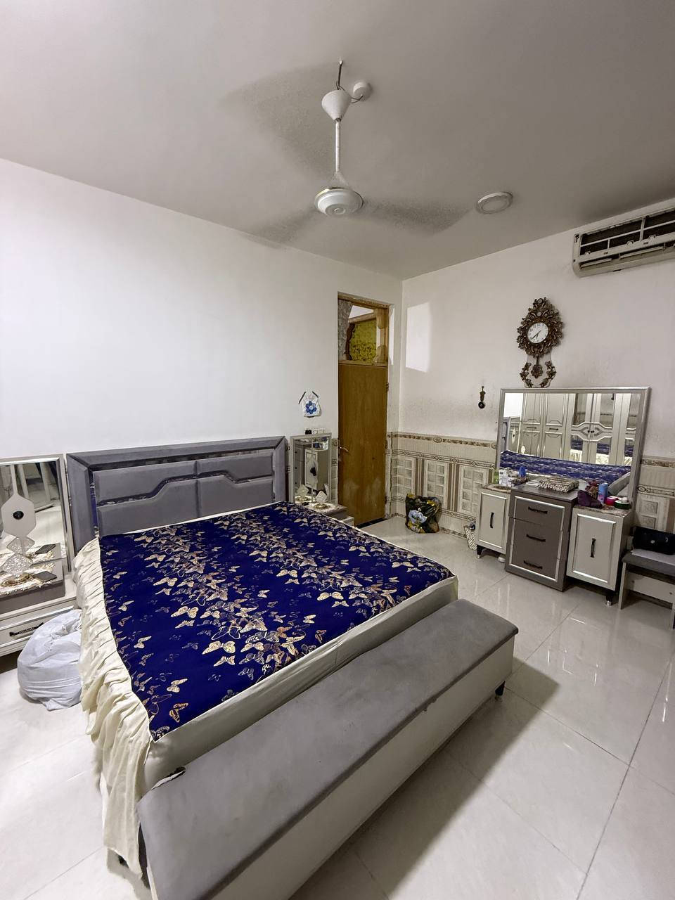 🛑دار للبيع معيمير 🛑
🏠مساحه الدار 400متر يحتوي عل كراج سياره🚘 طابق واحد هول أو صحيات و  غرفتين وحديقه 🌿

للاستفسار متواجد عل نت/***********
