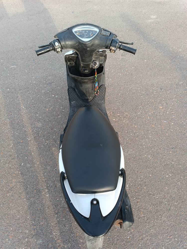 السلام عليكم ورحمة الله وبركاته 

دراجة ماكس عدلة ياباني مال رمبة نضافة ١٠٠٪ محرك وكالة وكفالة ضفيرتها ع وضع الشركة ما ملعوب بيها كامله مكملة ما تصرف عليها ربع تجي وتشوف شرط احلى من الصورة والدراجة ضامها ما اطلع بيها الله شاهد 📍مكاني بصرة / *********** البصرة, العراق
