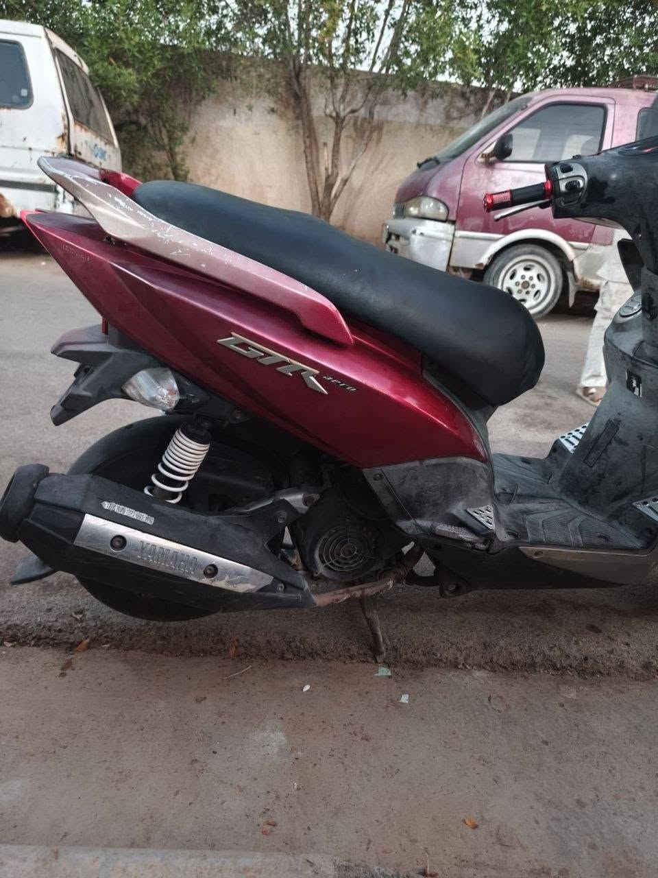 جي تي ار دراجه مكفوله مكينه وكفر صارله 20 يوم نازله مكان بغداد الحسينيه***********
