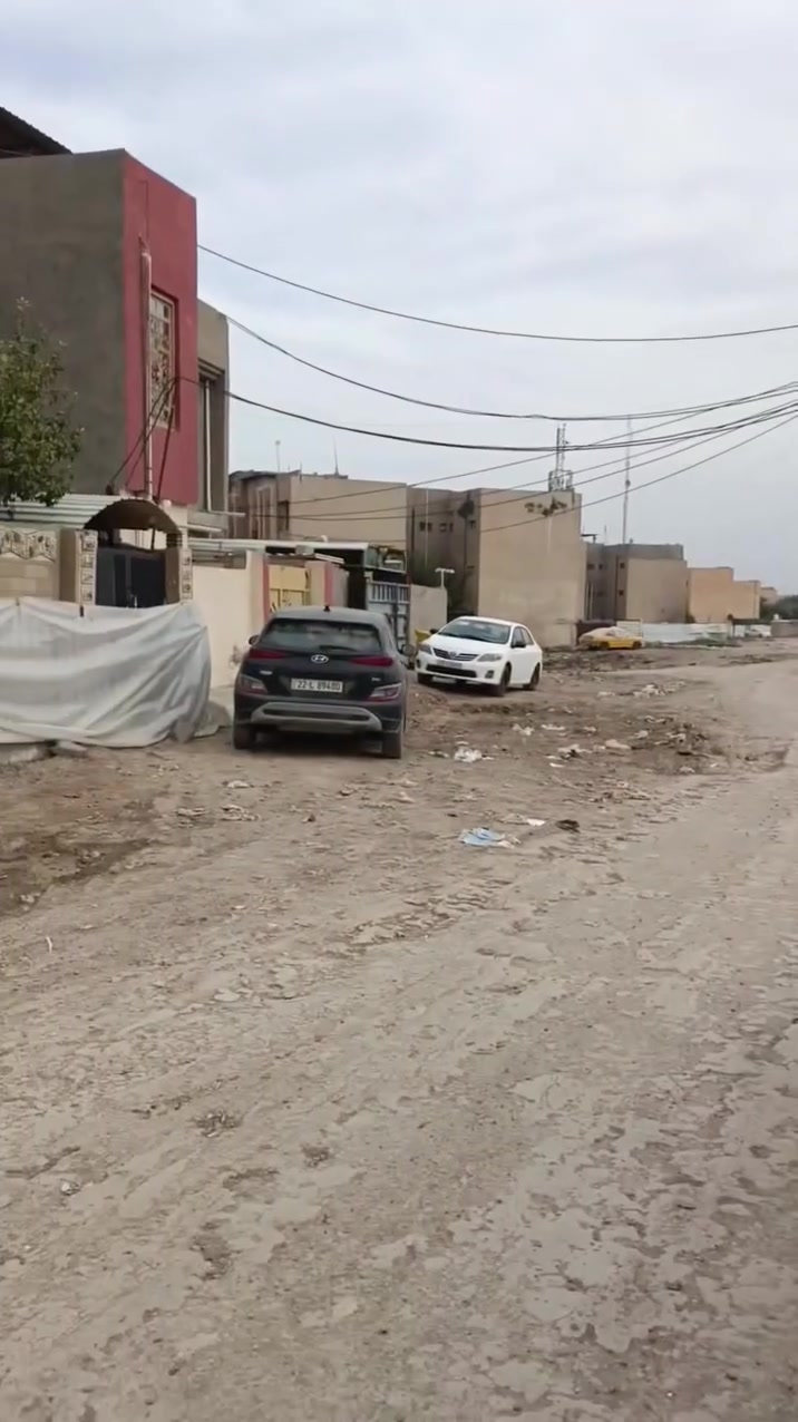 ابوغريب الدور الحمر خلف عمارات الالبان قطعه مساحه 75م سند واقع حال بيها زياده القطعه مساحه 100 واقع حال 5 نزال 20 عالساحه


**إذا كنت صاحب هذا الإعلان وتريد حذفه لأي سبب، رجاءا أرسل رسالة إلى الدعم الفني**