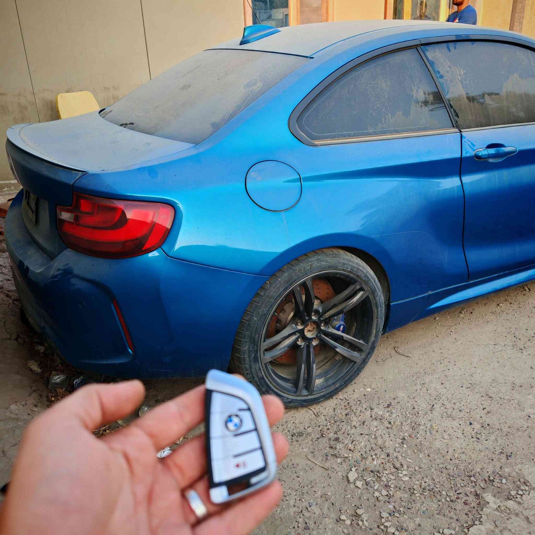 السلام عليكم اخواني الاعزاء عروووض مقدمة من خدمة سيد المفاتيح  على مفاتيح وبصمات BMW لجميع الموديلات من موديل ( 2005 الى موديل 2026 )
تتوفر بصمات لجميع الموديلات بصمة مفقودة كانت او نسخة اضافية والاسعار مناسبة ان شاء الله  
🔥🔥 تنبيه :- كل الي عليك ترسل النة تفاصيل السيارة على الخاص او على الواتساب وان شاء الله يجيك السعر 
للاستفسار *********** // *********** 
بغداد العطيفية شارع المحكمة بصف المحكمة اسم المحل سيد المفاتيح
