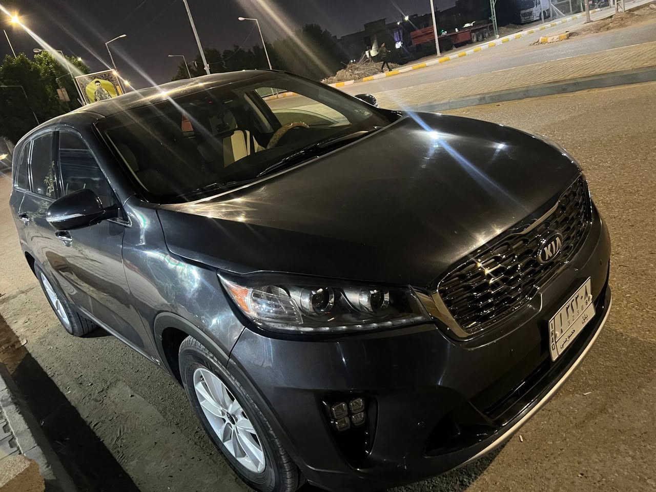 السلام عليكم:
كيا سورنتو موديل 2019 وارد امريكي رقم بابل باسمي حادث جاملغ وبنيد السونار مرفق مع الصور بدون دواخل شاصي لغد محرك مكفول 

سياره جديده 

ماشيه 120 الف

المواصفات:
فور ويل 

رادارت 

شاشة كبيرة 

كامرة دوارة

تحكمات ستيرن جهتين

6 سلندر

اشاير بالمري

قطعتين تبريد 

السعر185 وبيهة مجال
 ملاحظه.. الكير بي عته 
 للاستفسار  ***********

العنوان واسط الكوت / مركز المدينه
