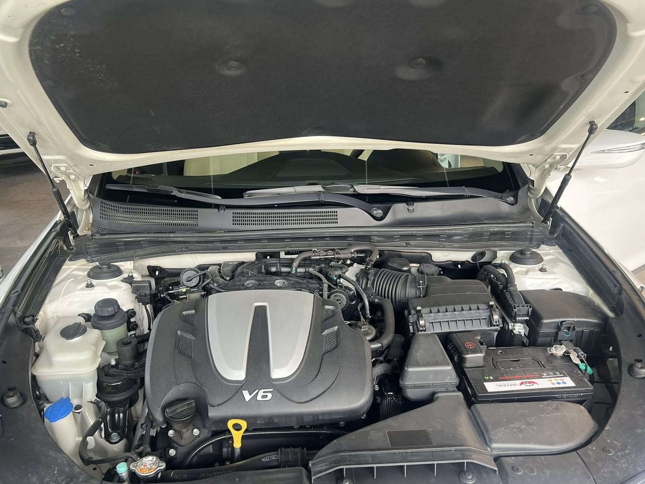 ازيرا ٢٠١٥
٦ سلندر
فول مواصفات

ماشية ٦٦ الف كيلومتر حقيقي

بانوراما
بةصمة
كشن جلد
تبريد مركزي
بردات
دعامي لدعامي بشرط كفالة عامة
بدون صبوغ بدون تعديل بدون رصعة

ما بيها شغط
كير محرك بشرط ما مفتوح 

مكان اربيل
سعر ١٦٨ و مجال

***********
