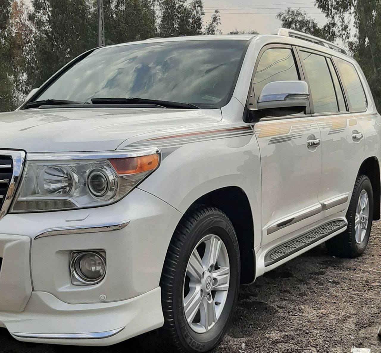 لاندكروزر موديل 2012 للبيع
مكفولة من الصبغ والتبديل حتى الدعاميات 
تحويل السيارة بأسم والدي 
محرك 8 سلندر 4600 
السعر 36,000 دولار (***********) بغداد
