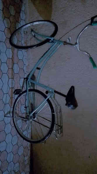 سلام عليكم ورحمة الله وبركاته اخواني بايسكل اللبيع واللمراوس عوزه بس مداكر البايسكل نضيف من معنه الكلمه الله شاهد  راسلني واتساب 
*********** 
وتدلل سعر 65وبي مجال 
العنوان البصره زبير
