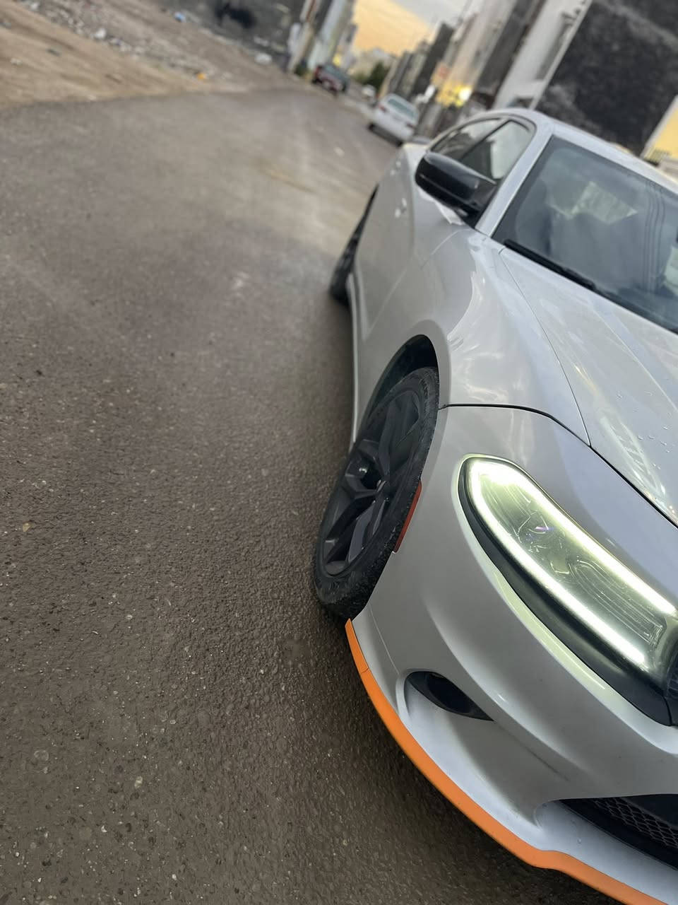 جاجر موديل 2022 تو ويل رقم اربيل تحويل وهزة كلة جديد اخوان سيارة كلللللللين فقط دعامية صبغ بدون فتح ولا تبديل ولا ايرباك سيارة بعدهة بريحة شركة صور حادث بالمنشور مكانهة بغداد كرادة السعر 247 ورقة وبيهة مجال بسيط اتصال فقط ***********
