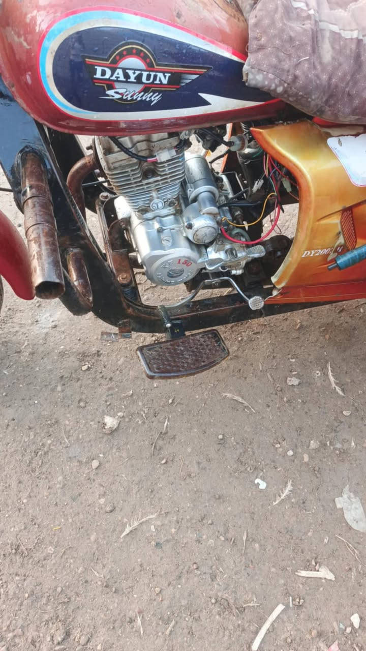 ستوته للبيع مدري 17تخم تاير مال كيه ستوته خير من الله مال شغل اوراق مكبوسه السعر 750العنوان كوت شهداء ***********
