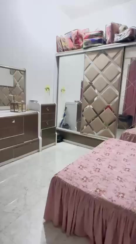 ب 500 وبيها مجال مكاني الفلاحيه‏‪0771 517 9226‬‏
