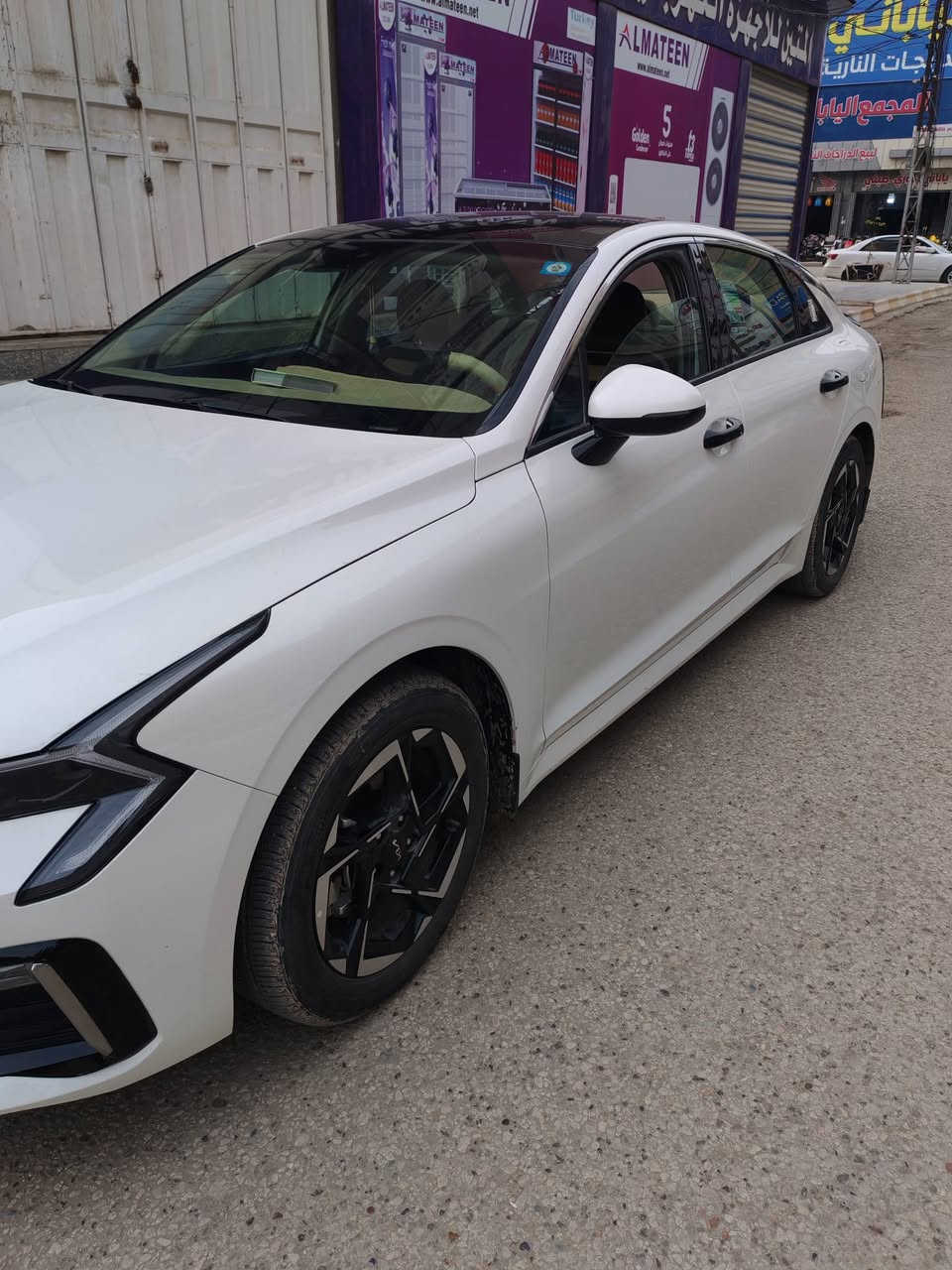 السلام عليكم
للبيع K5. خليجيه
موديل 26 كفاله عامه من الصبغ والتبديل والفتح
السياره بعده بحالة الوكاله ماشيه 13 الف
السياره مكفوله حته من البارد والرصعات
مغلفه ppf
 فول مواصفات
بنوراما
بصمة تشغيل
بصمة ابواب
حساسات اماميه خلفيه
شاشه متصله
درايف فود
كراسي كهرباء
منافذ شحن
نضام البارك
مانع تزحلق
ارضيه مسويله جديده
وبيه اهواي مواصفات
رقم بابل الدولي سنويه وهزه جديده
مكانه بابل مركز الحله
سعره 250 وبيه مجال للشراي 
للاستفسار الاتصال على الرقم
***********
