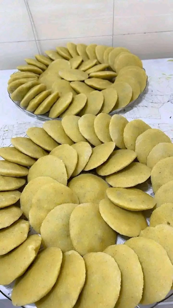 سلام عليكم بيع مباشر كبة برغل ١٥ كباية ب ٥ الف
كبة تمن عنبر ٢٠ كباية ب ٥ الف
يوجد لدينا خدمة توصيل مجاني 
***********
نرفع منشور بكلمت يا الله يا رزاق
