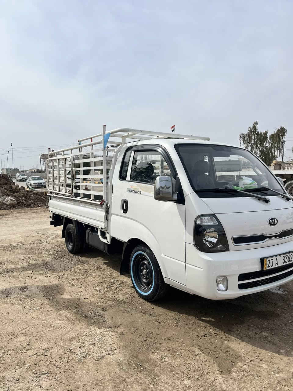 كيا بنجو 2017للبيع
مكفولة 
كير محرك صدر كله جديد 
تخم تاير 
السيارة جاهزة 
السعر 120$وبيها مجال 
العنوان ديالى خان بني سعد 
للاستفسار ‭٠٧٧١ ٠٩٨ ٢٦٤٨‬
