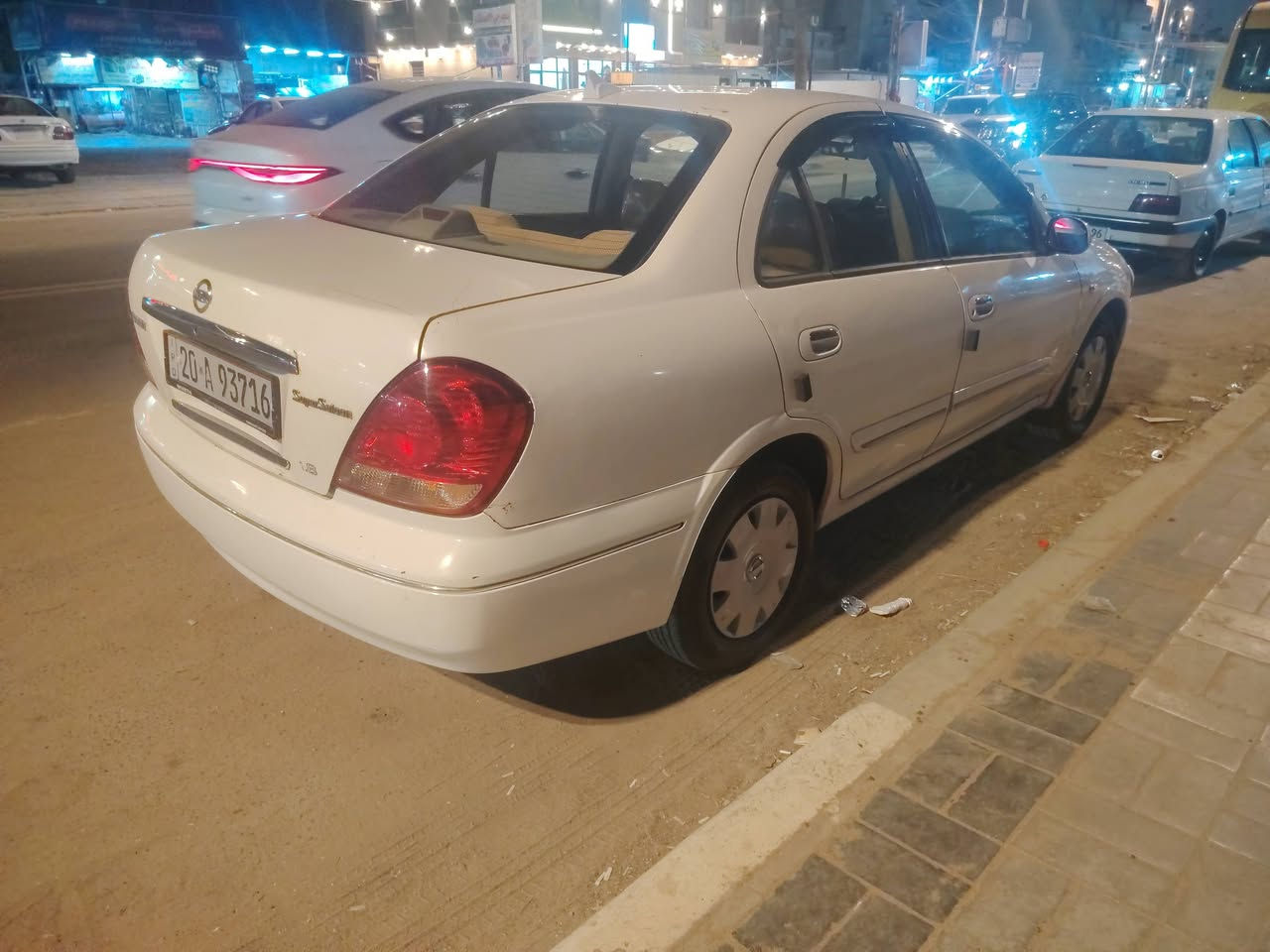 نيسان سني موديل 2007 محرك كير عادي وتبريد بحاله جيد جدا السعر 65مكان بغداد *********** بيه صبغ جاملغ ومامي وبنيد
