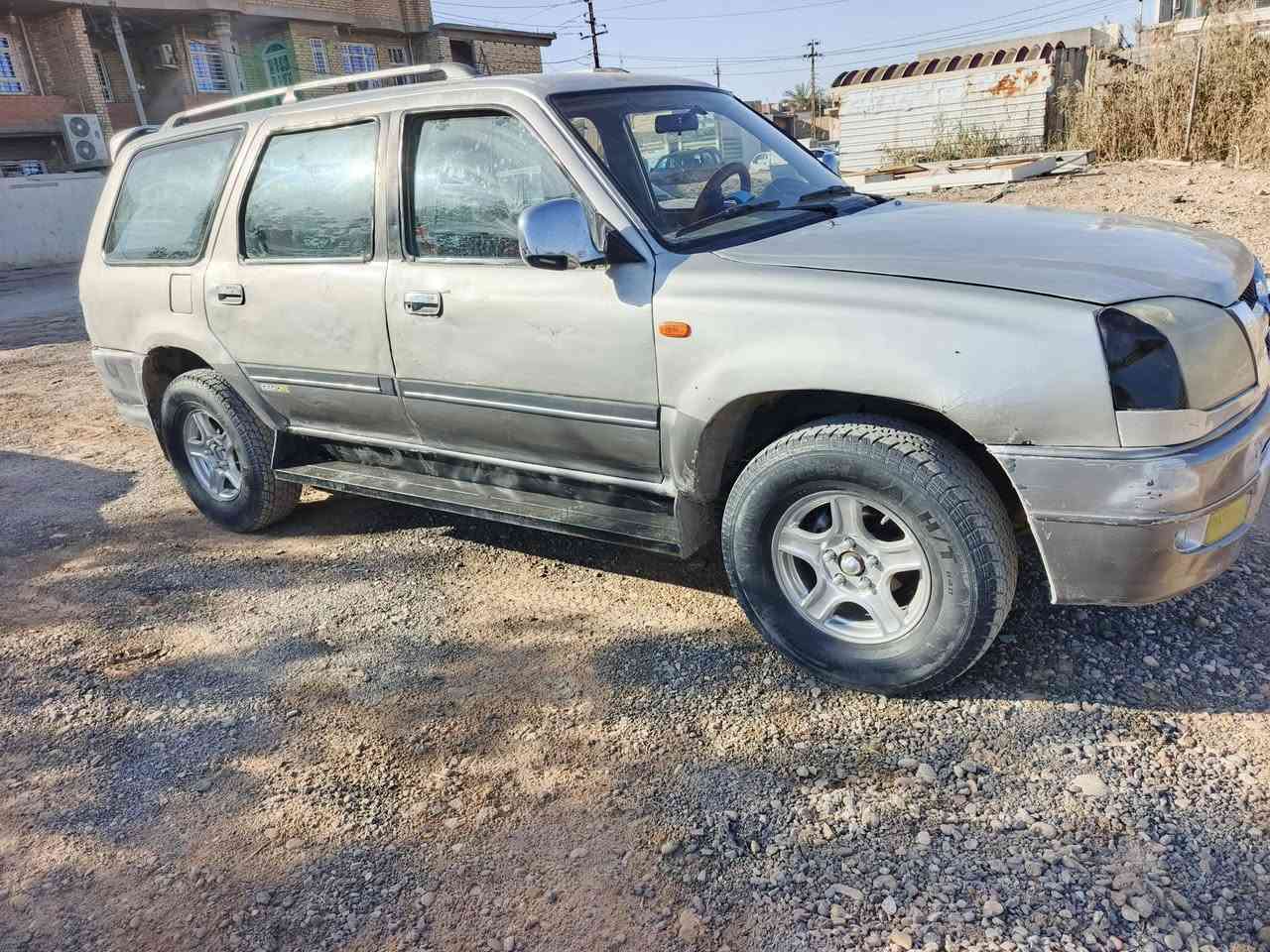 جيب موديل 2005رقم انبار شرط التحويل 7راكب كير ومكينة ففتي ٢ونص السعر ٤٠وبيهة مجال السيارة موجودة بديالى بعقوبة ***********
