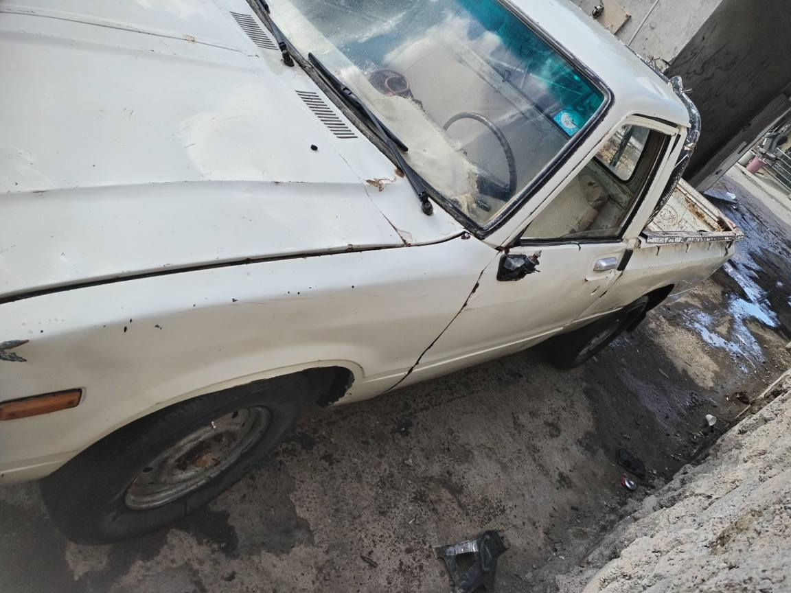 بكم ٨٠ للبيع رقم كركوك سنويه  عضم عاج مجدده لل٢٠٢٩ محرك وكير شرط بريك دسك صدر شديتو قبل يومين جديد تواير نص عمر كهربائيات اشلع شقال من لايت واشاير وحتى كيج البنزين شقال سياره ما ناقصه شي تحويل ثاني يوم السعر ٣٥ بيه مجال بسيط المكان كركوك قضاء الحويجه قرى الحلوات *********** كركوك, العراق
