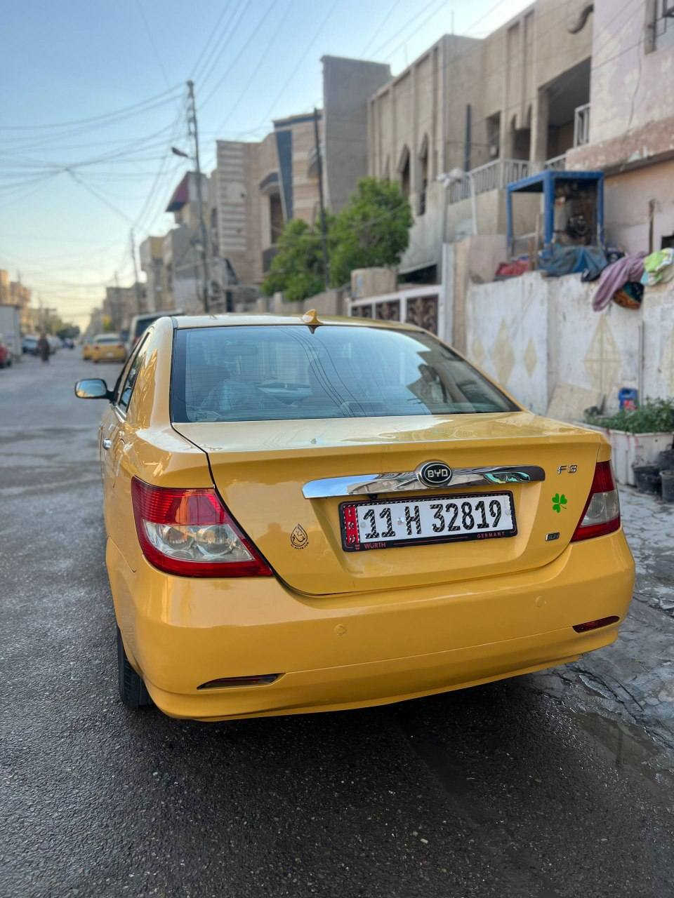 السلام عليكم بيواديf3 2013  سياره باسمي كير محرك تبريد هيئه غرامه مصفره
هزه جديده تحويل ثاني يوم
عنوان بياع شارع٢٠
سعر ٥٥ وبيه مجال
ممتواجد نت
***********
