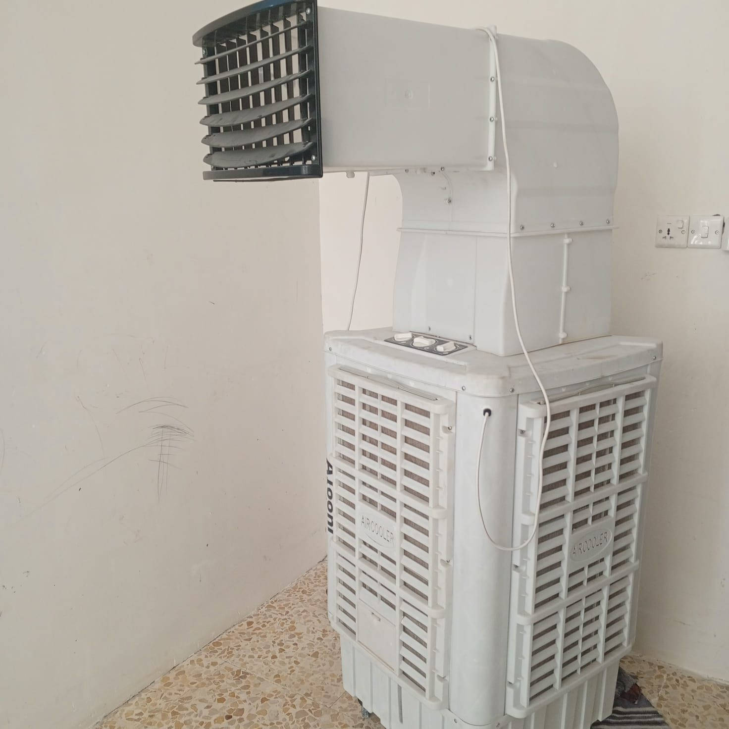 مبردة لبيع استعمال قليل بالمشتل ب275


**إذا كنت صاحب هذا الإعلان وتريد حذفه لأي سبب، رجاءا أرسل رسالة إلى الدعم الفني**