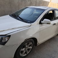 امكراند جيلي • ٢٠١٣ • ورقه