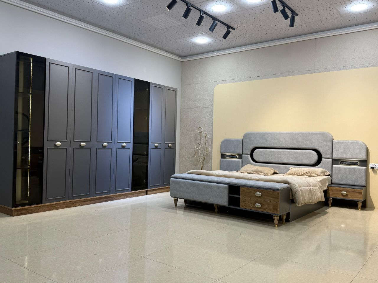 وصول غرفة نوم بسمان ابواب 10 قطع معمل اصلي درجة اولى📢

نفس الصورة بالضبط💯
برغي وجوي حديد
سرير جك خزان 
ابواب الجوانب المنيوم جام شفاف
نقوش بروفيل درجة اولى 
انارة لد بالكنتور 💡
انارة بالكومديات💡
انارة بالميز تواليت 💡
تقاطيع مميزة ✅
نرمايد هيدروليك ✅
سكك ثلاث مراحل  ✅
نقوش درجة اولى ✅
متوفرة بلون كريمي ورصاصي ✅
قياس الكنتور مع الملحق 335سم✅
سرير 180 *200 ✅

السعر مليون و450 الف دينارعراقي💰


**إذا كنت صاحب هذا الإعلان وتريد حذفه لأي سبب، رجاءا أرسل رسالة إلى الدعم الفني**