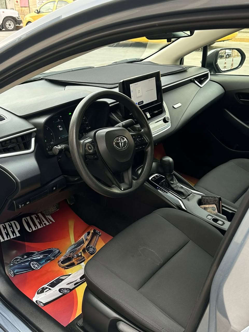 السلام عليكم
للبيع كورلا موديل2023  هايبرد بانزين رقم بغداد حره سياره يابانيه اصل مو تجميع صيني كفاله عامه  فئه لLe
مواصفات لاعتياديه
_رادار امامي
_تحكم كامل بالاستيرن
_ تحديد مسار وقياده ذاتيه
_ شاشه جبيره وكار بلاي
وباقي مواصفات Le لاعتياديه
سياره جديده وجاهزه للاخير بالحقيقه احلا من صور وارد ياباني اصل مو صيني.
مكان ناصريه مركز. سعر (160$)
رقم ***********
