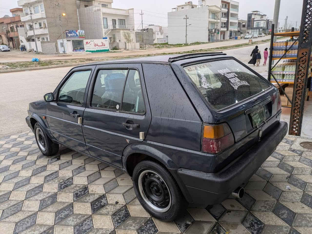 گؤلف تؤماتيك ته بريد ساردو گةرم گير و مةكينةي زؤر پاك  سةيارةكة زؤر جائزة و مالي دؤستة سةنةوي وةسيقة و حاسيبةو ئةوةلياتة  سعري 16 گةلاو مةجاليكي كةم *********** شربازهير, السليمانية
