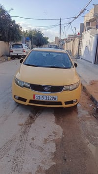 سياره لبيع فورتي 2010رقمي 07721056609