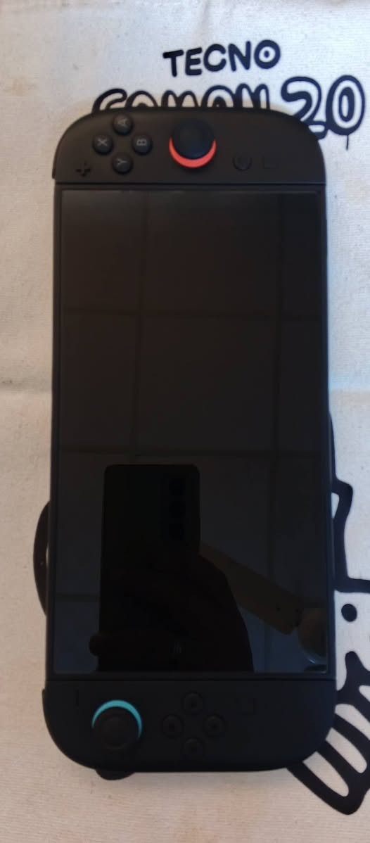 نينتندو سويتش 2 كامل الملحقات الاصلية للجهاز بالعلبة نظيف مع لاصق شاشة ومنزل عليه مجموعة العاب 
الجهاز مكفول من كافة المشاكل والعيوب 100 بالمئة 
السعر 525 الف 
توصيل بغداد 5 الاف وباقي المحافظات 6 الاف 
للتواصل ماسنجر او واتساب او الاتصال 
***********
