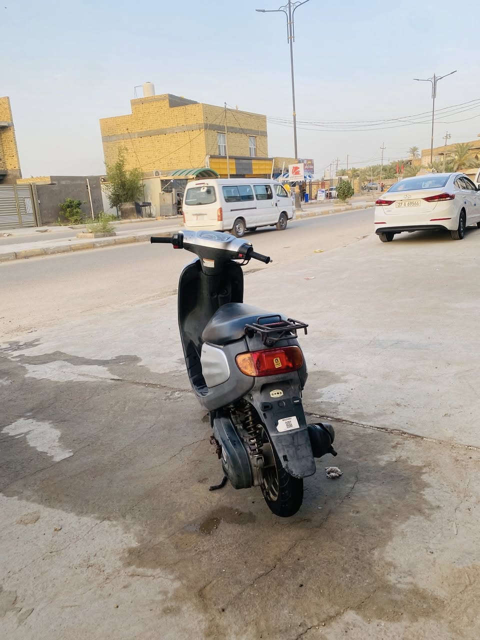 ‏ سلام عليكم دراجة للبيع منغولي نثيه طالعة حاوية دراجة نظيفة دراجة ما مفتوحة العنوان حي التضحية شارع العيادة السعر خاص رقم الهاتف ***********
