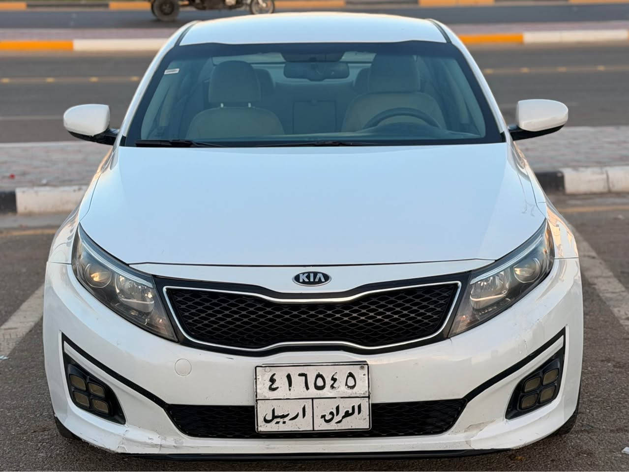سلام عليكم اوبتميا خليجي  2015 رقم أربيل تريد تحويل أو وكاله 
ملاحظه سونار مرفق معه الصور 
مواصفات بصمه تحكمات إسترين ايكو حساسات أماميه خلفيه شفتات داخل بيجي كأمره خلفيه محرك  2400دوش
ويل كب أكروم 
محرك كير حداديه تبريد تخم تايرات كله خير من الله 
مكان السياره كربلاء المقدسه 
سعر 120…
رقم الهاتف ‭0770 730 3729‬
ملاحظه غيره متواجد عل الفيس بك 
فقط بيع كربلاء, العراق
