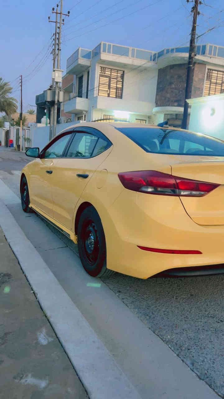 السلام عليكم النترا موديل 2017
حادث جاملغ وبنيد بدون قطره دواخل ماشيه 145 الف كيلو
نص فول راداد تفئه كشنات هيتر ستيرن مكينه 2000 دوش مامفتوحة ابد صدر امامي خلفي كله جديد 
تبريد كله شغال من ايدك للشارع
بسمي السيارة ثانيوم تحويل 
مكان السيارة بغداد المدائن 
السعر 125 وبيهة مجال
وكلشي اكو بالسوك 
غير متواجد ع النت 
هذا رقمي واني بخدمتكم
‭0770 602 8322
