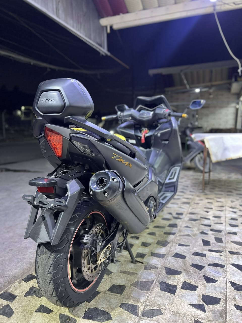 سلام عليكم تي ماكس كفاله عامه البيع سعر نتصل وبيك خير وتدلل ***********
