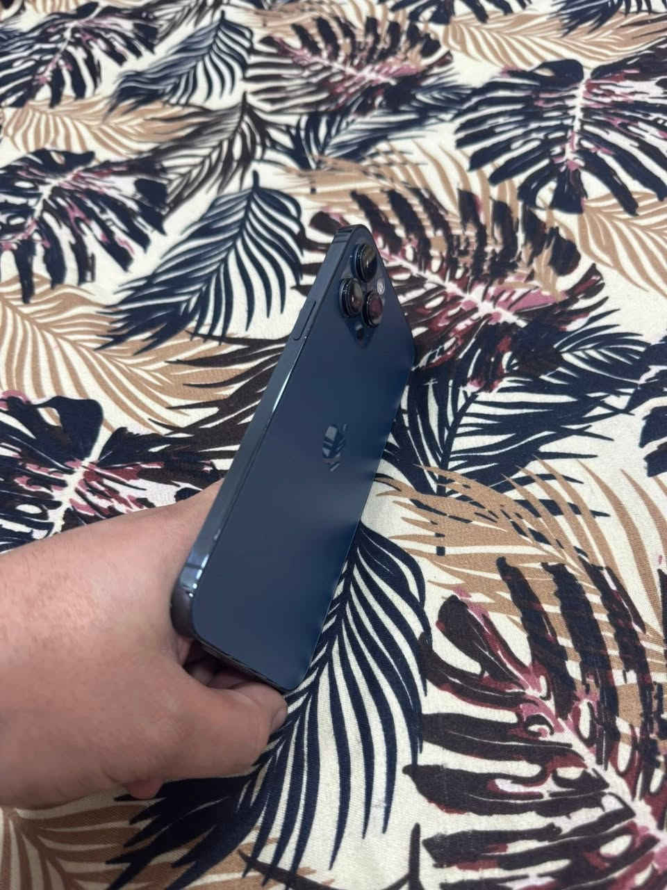 السلام عليكم
ايفون12pro max
بطاريته%80الاصليه 🔥  
جهاز نظافته 💯🔥❤️‍🔥
جهاز تاخذه عل فحص بشرط 
جهاز مكفول  
تفاصيل اكثر عل جهاز تصال عل رقم
 0780 876 3805

مكاني بغداد الدوره ☑️ 
السعر 475☑️
