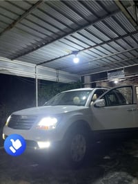 مهافي 2011  لون ابيضّ كفالة عامة من الصبغ   السيارة ماشية 108 الف  الس...