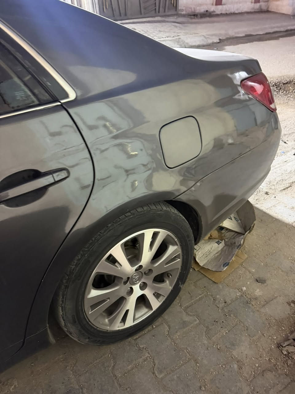 سلام عليكم
افلون 2008 امريكي مصبوغه حزام للجماليه قبل اسبوعين سعرها ب96 وبيها مجال 
الاتصال ***********
