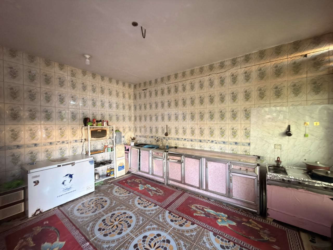 🏡 بيت طابو صرف  للبيع أو المراوس
📍 الموقع: حي العسكري  
📐 المساحة: 240 متر  

🔹 يتكون من:
- غرفتين
- صالة
- مطبخ
- استقبال
- حمامات داخلية وخارجية

🔹 الطابق الثاني:
- غرفتين

💰 البيت عليه طلب سلفة 10 مليون

📞 للاستفسار : مراسلة الصفحة بوابة الزبيدية للعقار
او الاتصال 
***********  
***********

