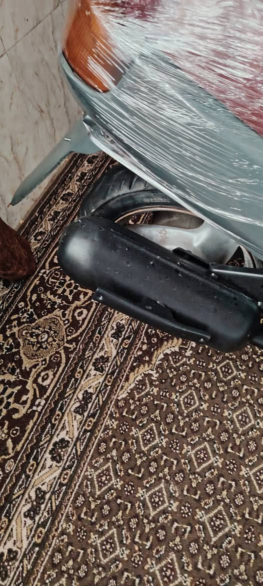 بطه 2003دبل سكليتر شاصي كفاله محرك مامفتوح ربع هندر سلف لايت بكلايت هورن اشاير تخم  جديد كفرات اصليه كابريتر اصليه دراجه حلوه  سعر 360وبيه مجال مكان اطويريج او تجي خاص  ***********
