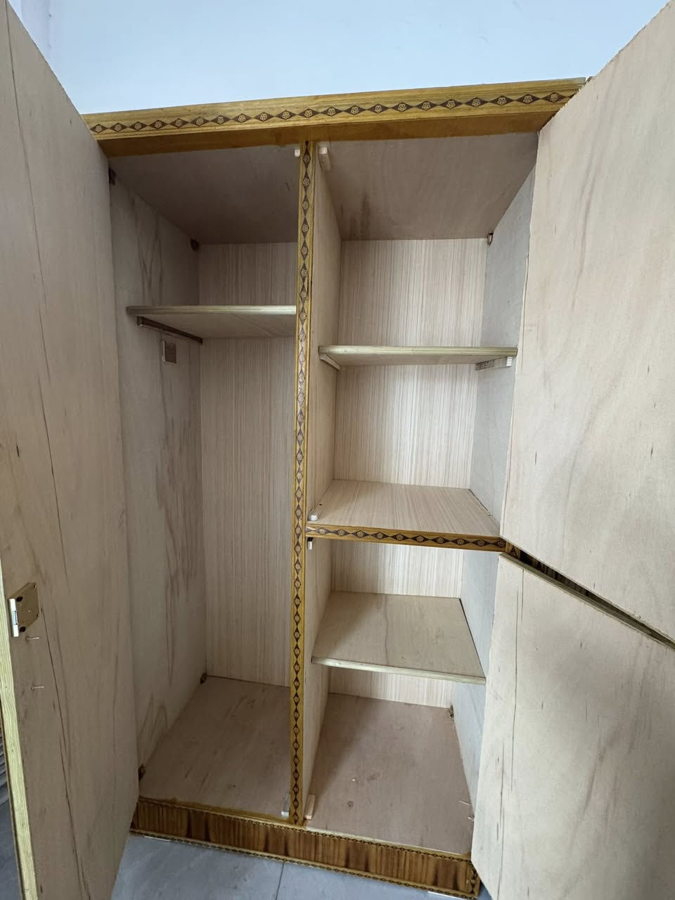 وصول اليوم 12/29 الاثنين 
صاج داخل خارج حطاطه جديد بسعر عرض 183 الف فقط 

العنوان / الطارمية / الناحيه قرب البانزيخانه / او قرب مضيف الشيخ سعيد الجاسم مقابيل مركز الزيوت العالميه للسيارات     *********** 📞واتساب
