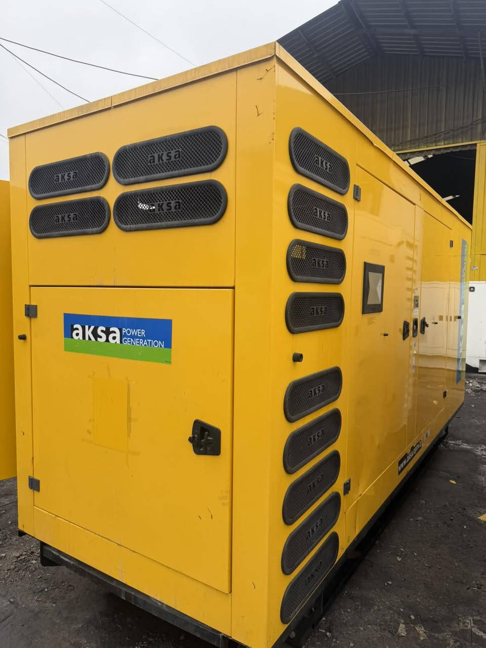 مولد بيركنز 2200 ( 350kva ) 🇬🇧 ٦ سلندر سوبرر

موديل : 2021

ساعات العمل : 1400 ساعة 

غير مسؤولين عن اي صفحة اخرى عن نشر اي مولدات تابعة لـ Mega volt - ميكافولت .

العنوان : اربيل 
للأستفسار : ***********
