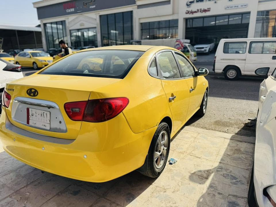 افانتي موديل 7
كابون موجود تحويل مباشر تبريد شغال طخم جديد 
سعر 100 وبيها مجال 
للاتصال ***********
