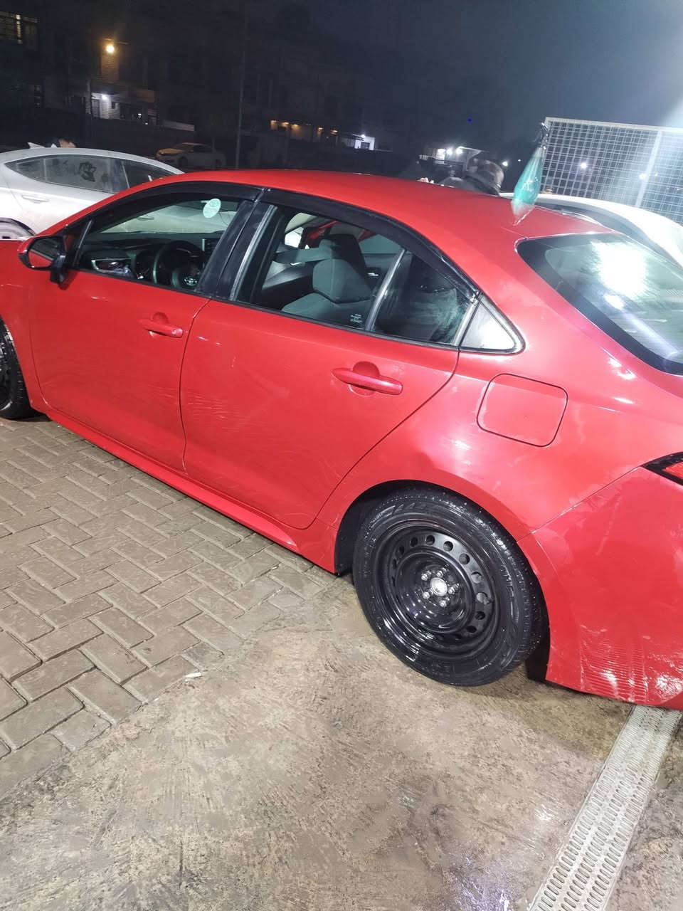 سلام عليكم
كورله للبيع 2020
رقم بغداد جديد 
سياره حادثها صفحه
سونارها بالصور سايق بدون تبديل بدون دواخل مكينه1800
تدفئه بالكشن رادار جانبي وأمامي
كير مكينه مكفولات حداديه
ماشيه 78 ميل
سعرها 127 وبيها مجال قليل ***********
مكان سياره بغداد
