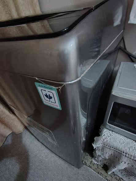 غسالة اوتوماتيك نوع الجي حجم ٢٠ كيلو اخو الجديد لايلون الشركه بعد عليها
تغسل اثقل البطانيات السعر ٣٧٥
سبب البيع تبديل لون
موصل شقق الخضراء الجانب الأيسر
***********
